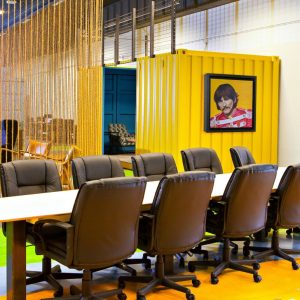 tableau George Harrison par Sandrine Delenne Art-sd. Mock-up (maquette) de décoration intérieure